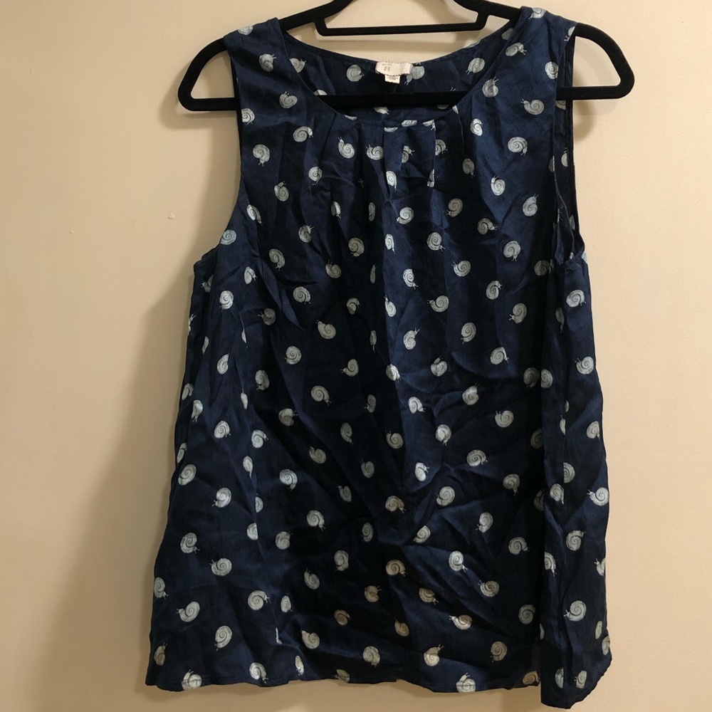 Anthropologie Navy blue snail print silk sleeveless top blouse. Size 10 | large